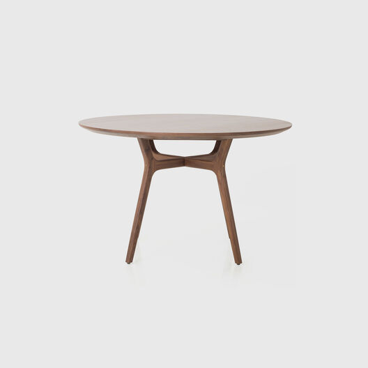 Rén Round Dining Table